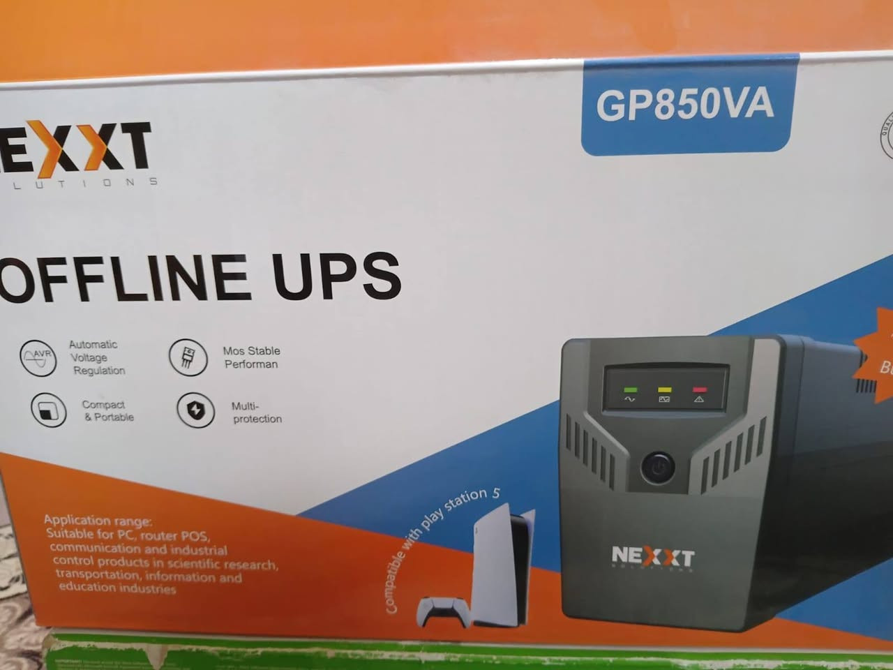 سلام عليكم اخوان جهاز Xbox Series S ذاكرة 512
اصدار 2022 أكتوبر 
الجهاز لك ستيكر ما مفتوح كامل ملحقات 
مع بطاريات شحن 
مع UPS اخو الجديد 
كل هاذا بسعر 350 قفل 
بيع فقط اخوان اقل من هذا السعر مابيع 
مكاني ديالى . خالص ما عندي توصيل
 للاستفسار ***********
