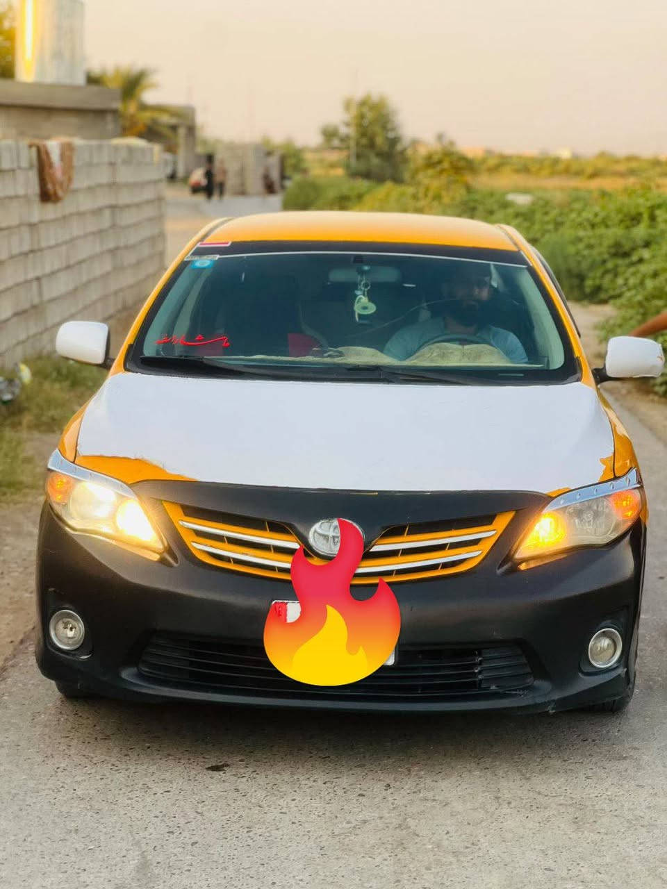 كورلا تكسي 10محدثه 13 كير ومحرك شرط السياره مامبدل بيها لو قطعه شطر بدون دواخل بيها سقف رقم انبار مشروع وطني الجديد السياره منضومة غاز السعر 85وبيها مجال الاستفسار اتصال خاص

نص مكتوب في الصور:
- BLACK ابن تكريت LOOK