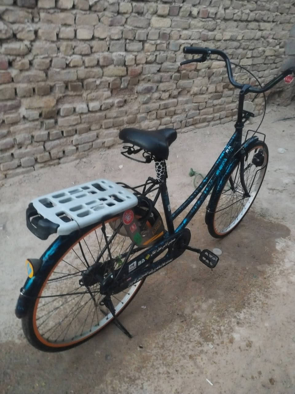 السلام عليكم عمي هاذا البسكل مديل 2021نضفه100/100والريده سعره خاص***********
