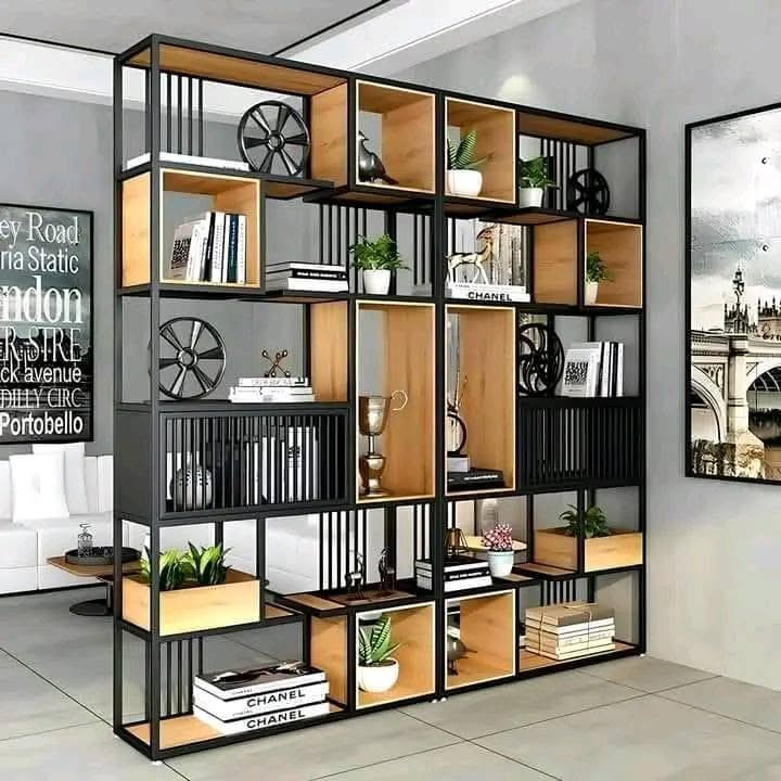 حدادة • مراجيح • مظلات