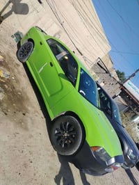 جارجر ٢٠١٤مئويه سياره محرك وكير نضيف بيه منضومه غاز سياره مغير لون اصو...