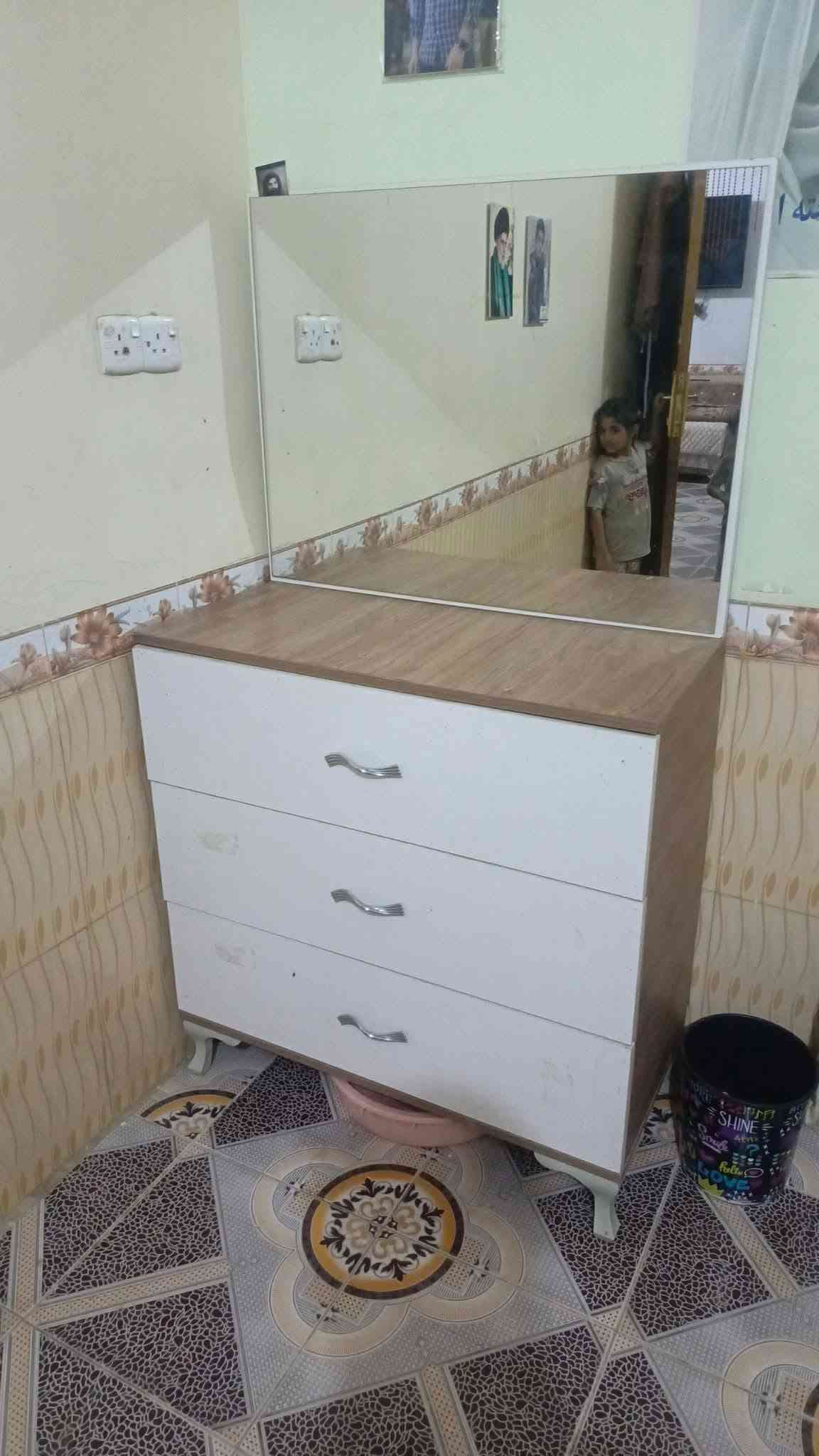 غراض للبيع مكان الرفاعي حي كرامه بسعر مناسب ‏‪***********‬‏
