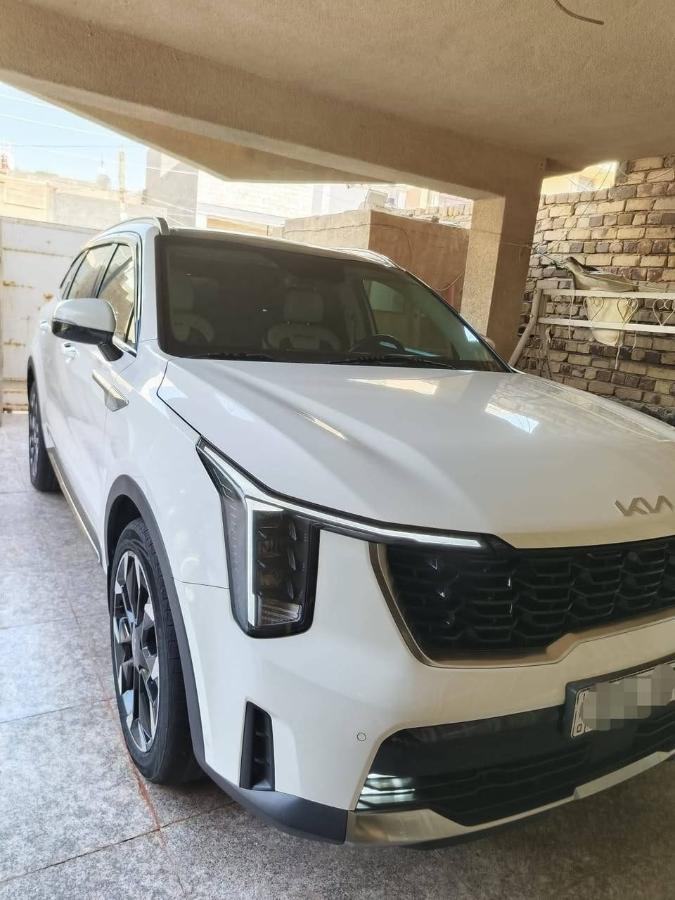 السلام عليكم سورنتو 2024 مكفولة كفاله عامه
رقم بغداد الدولي  ويل 20 بانوراما محرك سته سلندر كراسي كهرباء جنطه كهرباء حساسات امامي خلفي بردات خلفيه برده جنطه  بصمه تشغيل عن بعد اوتو هولد درايف موت اربعة انظمه قياده تحكمات استيرن تبريد منفصل ثلاث قطع شاشة متصلة + شاشة تبريد لمس 
اهواي بيها مواصفات ماذكرهن سعر 295بيها مجال
الاستفسار
***********
