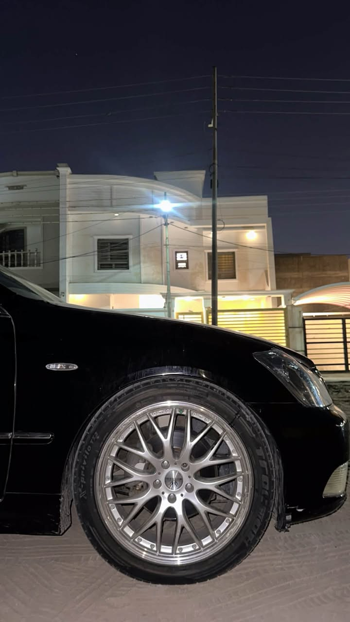 السلام عليكم شاهينه 2005 كفاله عامه السياره نضيفه كلش تبريدها فول شاصي 80 رياضيه وياله بلاديه وماشيه كلش قليل مقارنتاً بموديلهه للاستفسار ***********
