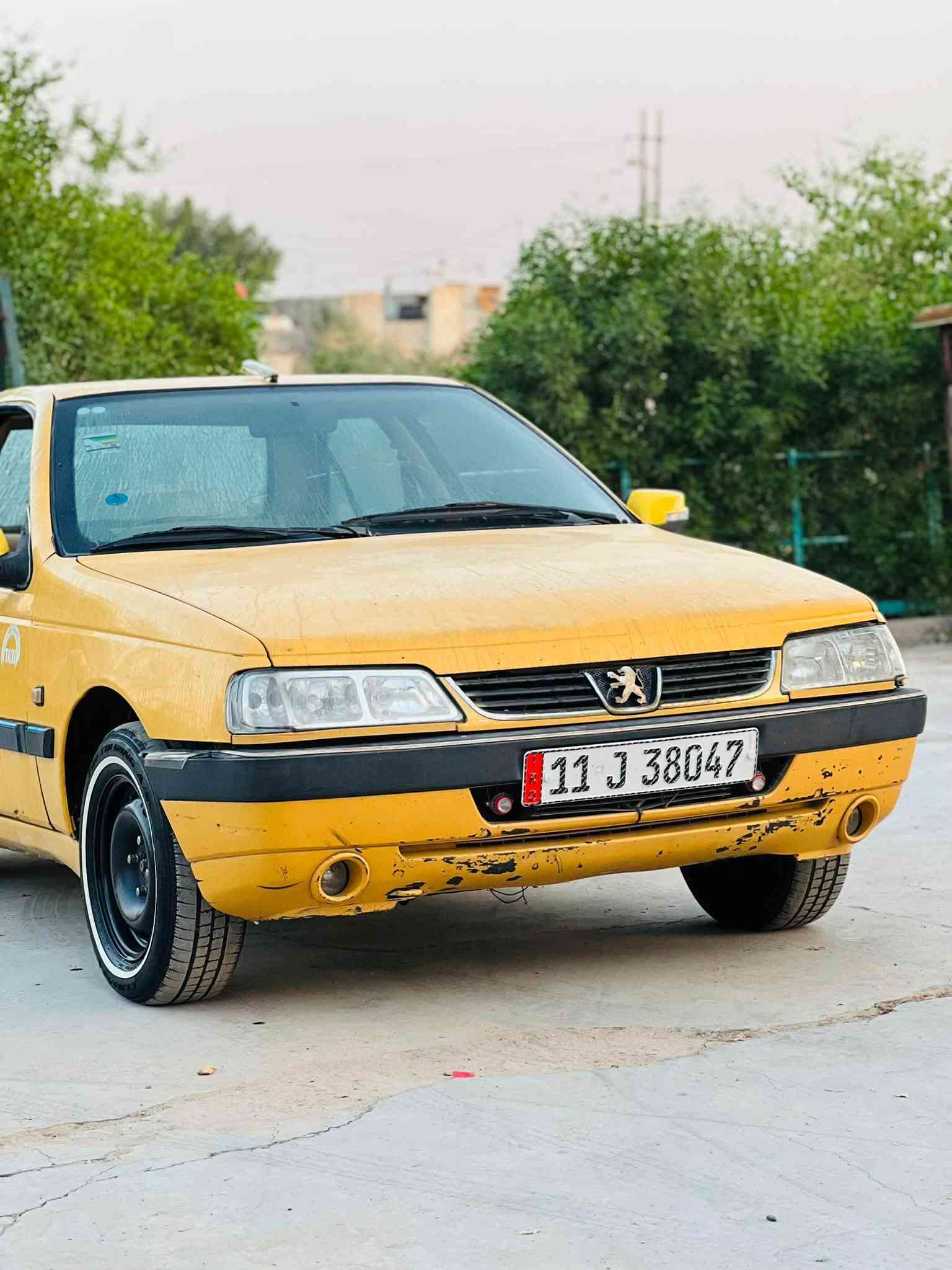 سلام عليكم عندي بيجو لميس ٢٠١٥ السياره مكفوله ماناقصهه شي منضومت غاز تخم تاير جديد صدر جديد مصفره من هيه وغرامه وخط وبحث وبسمي احول ثاني يوم ما متواجد خاص لاستفسار اكثر ***********
