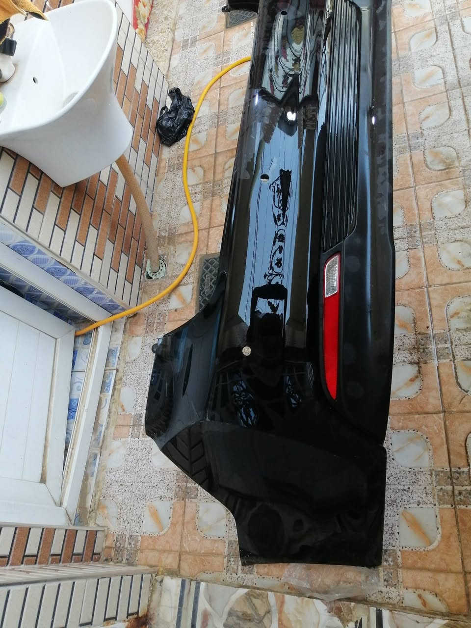 سلام عليكم ورحمة
للبيع دعاميه خلفيه سوناتا رياضي جاهزه ومكمله جديده حاويه مكاني نجف ابصخير رقم تلفون ***********
