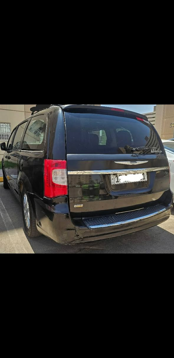 للبيع او مراوس فول مواصفات عدا الفتحه🛑 سعر مناسب جدا للعلم السياره مصبوغه عام تغيير لون🛑🔰 ***********✅✅
