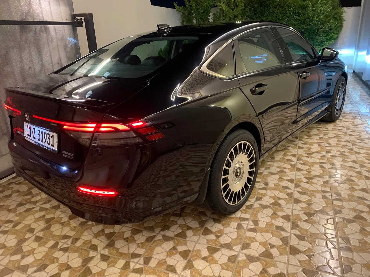 اكورد موديل 23 هايبرد تورنك 
رقم بغداد باسمي
فول مواصفات اعلى فئة
محرك 2000 تنفس طبيعي
صور الضرر والسونار داخل المنشور 
السيارة بدون صبغ 
جديدة بمعنى الكلمة
ماشية 62 
مكان السيارة تكريت
بيع او مراوس

السعر  188 وبيها مجال
للاستفسار ***********
