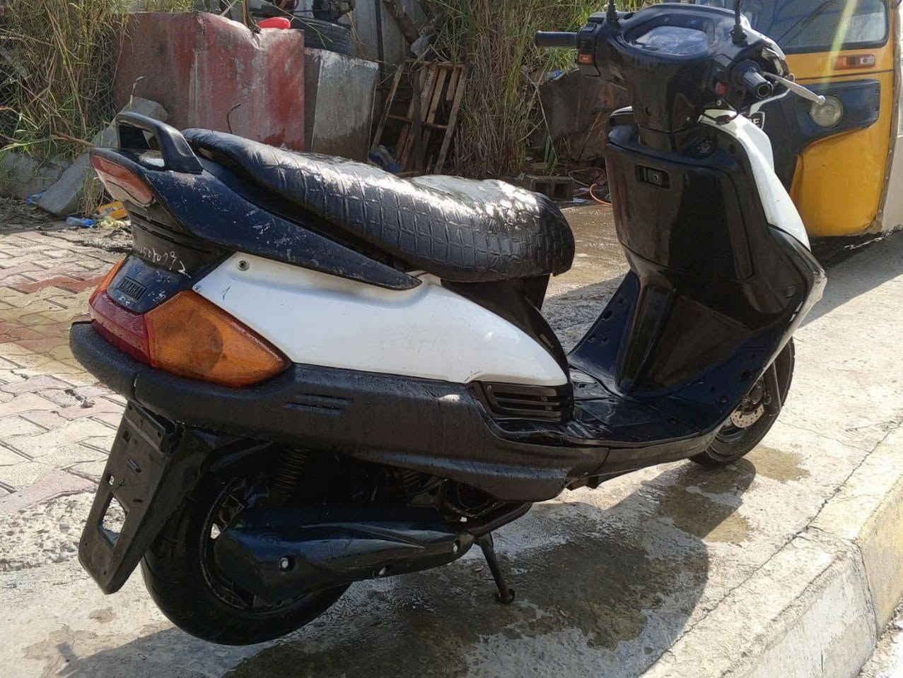 دراجه يوماها فراشه فضائي سرعه 140كم كامله مكمله شغاله سلف هندر النظافه 80٪
السعر 325 الف
رقم الهاتف ***********
المكان بعقوبه متواجد واتس اب وتلفون
