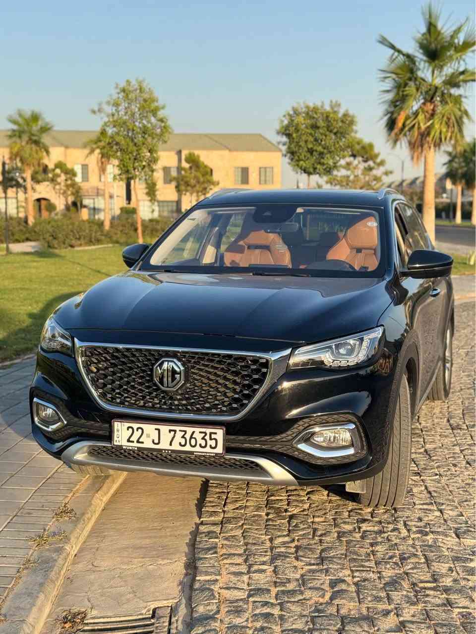 MG-HS-20T
مواسەفات HS
مۆدێل-٢٠٢٢
داخلی-قەیسی 
رۆشتوە136000km 
رەقەم مۆبایل واتس ئەپ -***********
شتەکی کیباروو جوان یەک دەرکە لێدرانی هەیە بەحەستەم ژورێی گرتیە سەحرەکی موناسبوو جوان Singapore
