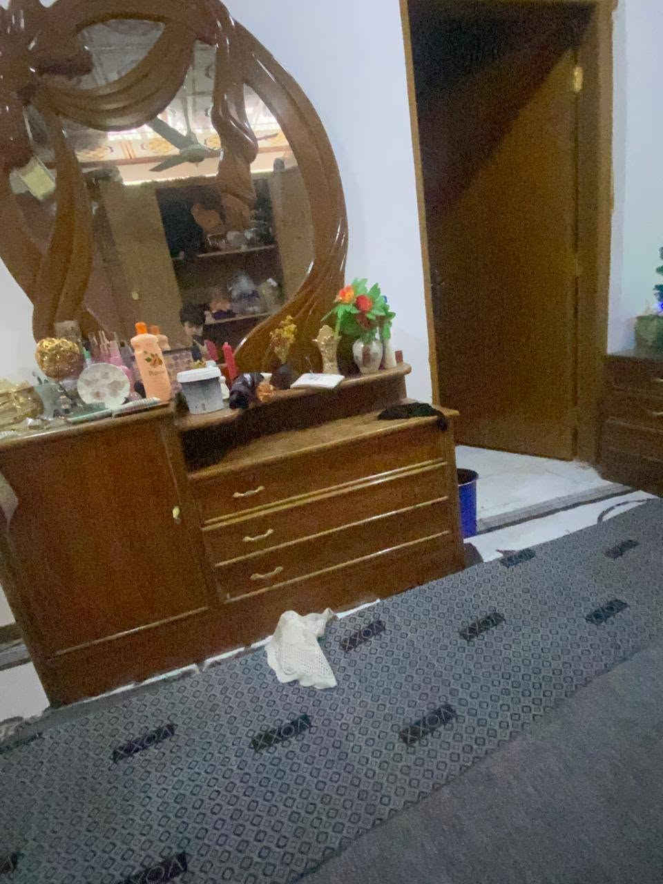 السلام عليكم غرفه نوم صاج تسكام درجه أولى للبيع السعر مليون وربع *********** النجف, العراق
