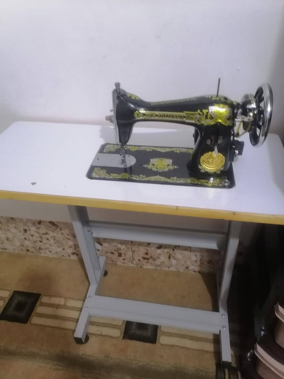سلاو ی خواتان لیبیت  مکینە ی دورمان زۆر پاکو خاوینە کە م ئیشی کردوە ژیرە کە شی لە گە ڵە زۆر ریک و جوانە نرخی 120هە زار مە حامە لە لە هە ولیرژ*********** أربيل, العراق
