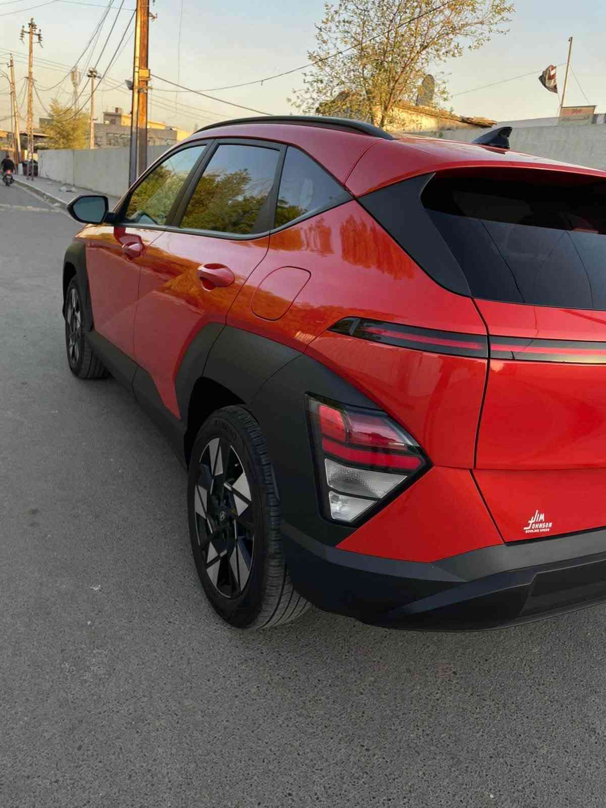 كونا موديل 2024  SEl. سياره  مواصفات نص
حادثه ربع البنيد صبغ فقط  سونارهة موجود  وصور الحادث  بدون ايرباك سياره مكفوله من كلشي عده ربع البنيد فقط  صبغ بدون دواخل السياره ماشيه 33 
رقم بغداد باسمي  تحويل ثاني يوم مكانهة بغداد السياره الجديده 
الرقم ***********
