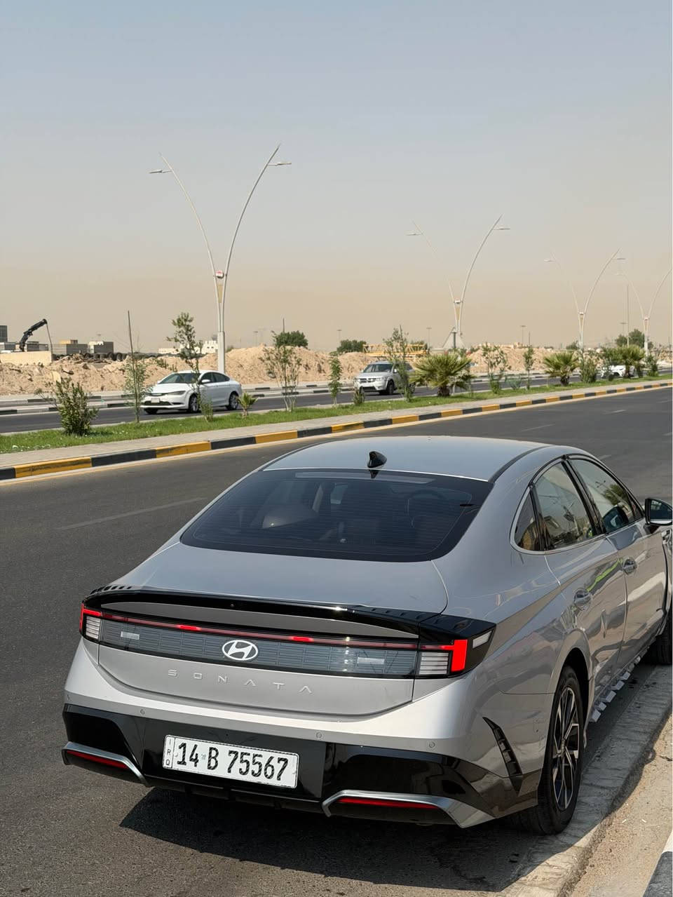 🔥 للبيع سوناتا 2025 غاز 🔥

🚘 سوناتا 2025 وارد كوري 🇰🇷
⚙️ نص فول
⛽️ غاز
✨ السيارة بيها نواقص بسيطة، بيها ترايش وتحتاج بوليش وترتيب حسب رغبة المشتري.

💥 الحادث: ضربة بالبونيد + الجناح الأيمن + الباب الأيمن، وكل التفاصيل واضحة للمشتري.

🔍 الفحص مفتوح وين ما تريد.

📄 السيارة حرة باسمي، والتحويل ثاني يوم.

💰 السعر: 175 ورقة 💵
🤝 قابل للتفاوض بالمعقول للجادين.

📍 العنوان: البصرة – القبلة
📞 للاستفسار: ***********

البيع حاضر والجاد يتفضل 🌹 Singapore
