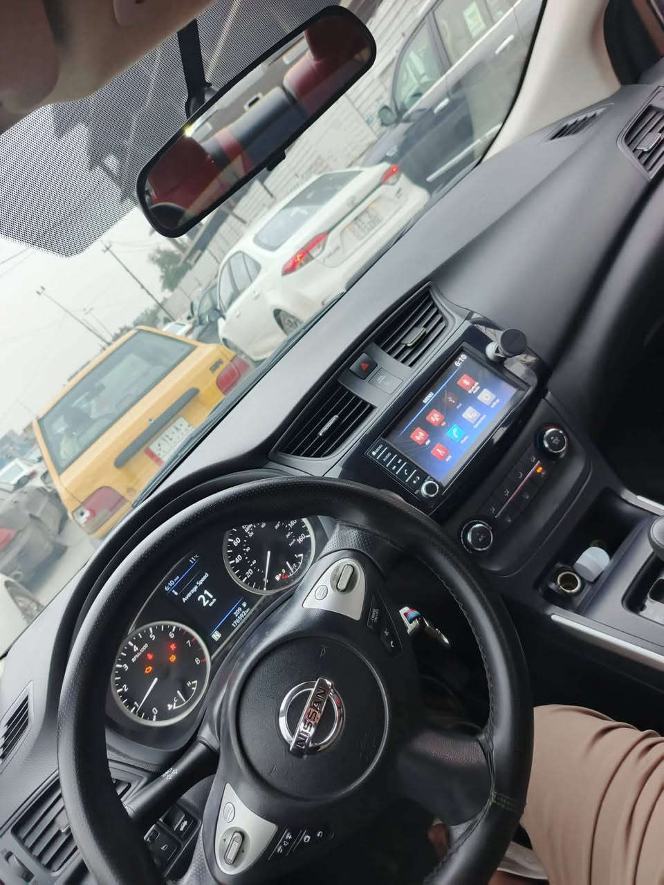 سنترا 
موديل 2019
امريكي 
1800
كير مكينه تبريد جاهز 
صدر امامي خلفي جاهز 
بيها ملاحضات كلش بسيطه مثل جامه المثلث مكسوره مثل زوج تايرات خلفي فقط 
باقي سياره جاهزه 
بغداد بسمي 
سياره بيها صندوك مكصوص 
ابيع صبغ عام 
مكانها رساله الاولى 
شباب بيع سعر ٧٣ بيها مجال بسيط
***********
