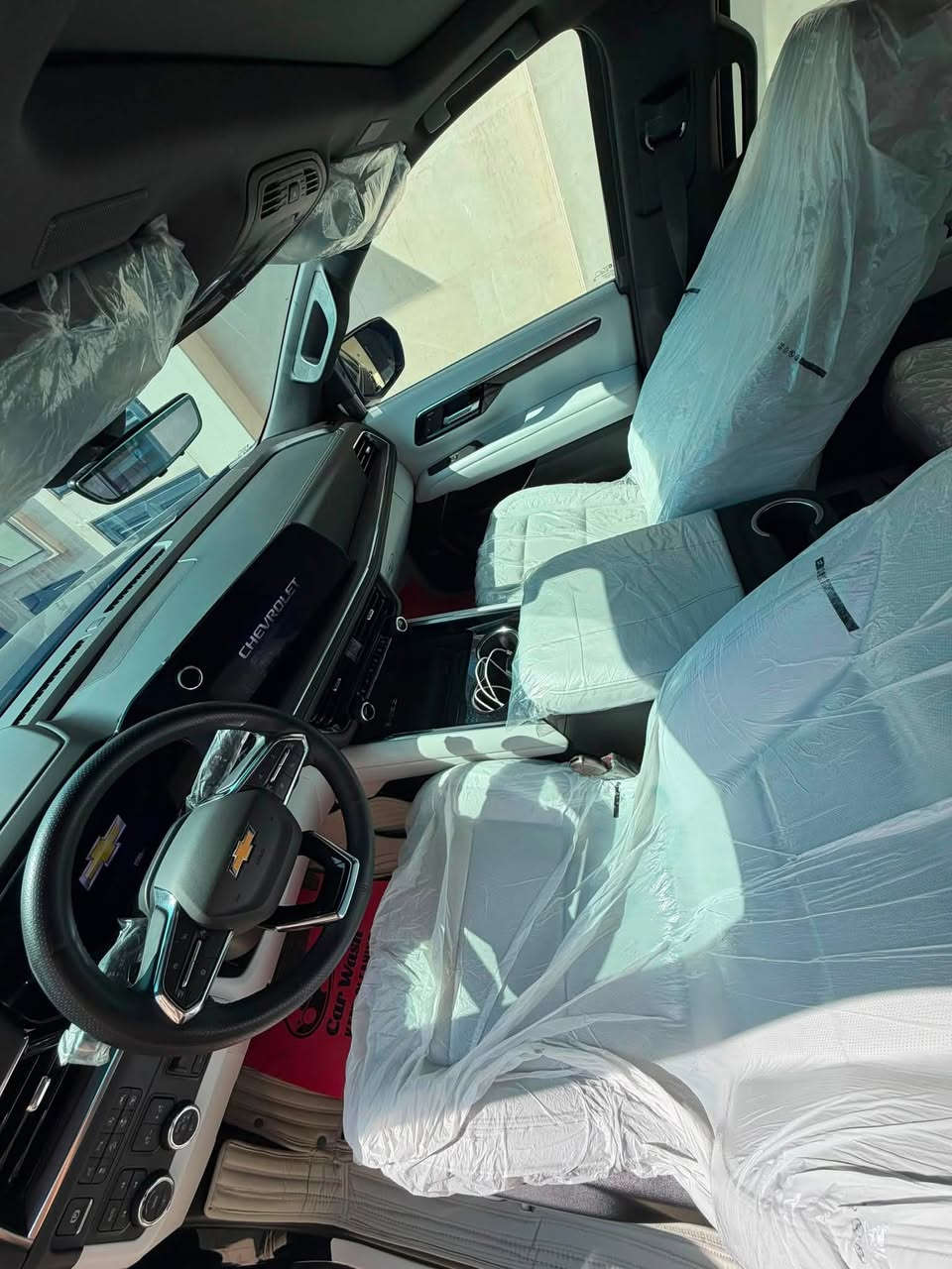 🚗 للبيع
Chevrolet Tahoe Premier 2025

تاهو بريمير 2025  - وكالة المنصور 

✅ المواصفات :

▪️ الممشى: 26 ألف فقط 

▪️ الوارد: وكالة المنصور 🏁

▪️ قياس االويل: 22 إنچ 🛞

⚙️ المحرك: 8 سلندر 5300 سي سي

• دفع رباعي (4WD)

• جير أوتوماتيك 10 سرعات

• نظام تعليق هوائي متكيف

• شاشة وسطية كبيرة + نظام ملاحة 🗺️

• شاشة عدادات ديجيتال

• نظام صوتي Bose 🔊

• مقاعد جلد ابيض

• تبريد وتدفئة للمقاعد الأمامية والخلفية 💺

• تحكم كهربائي كامل مع ذاكرة

• صف ثالث مريح

• فتحة سقف بانوراما 

• كاميرات 360 درجة 

• حساسات أمامية وخلفية

• نظام ركن ذاتي

• مثبت سرعة ذكي (Adaptive Cruise Control)

• نظام الحفاظ على المسار

• تحذير النقطة العمياء

• نظام فرملة طوارئ

• Head-Up Display

***********
