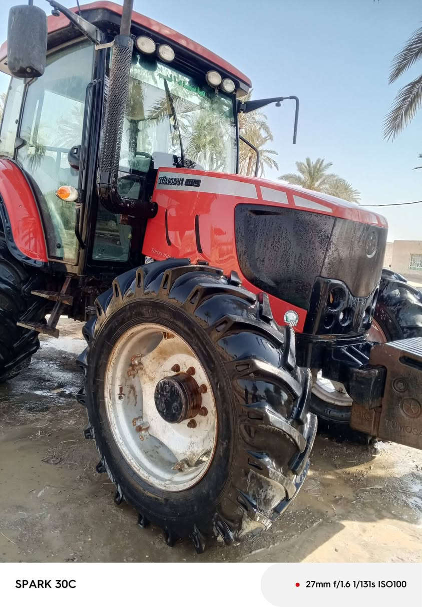 السلام عليكم مكينه تومسان للبيع حجم 115مكينه جاهزه تبريد تلج   مموديل 15 وراق مني فيز مكان ديوانية ترم بيع ومروس الاستفسار عل رقم ***********
