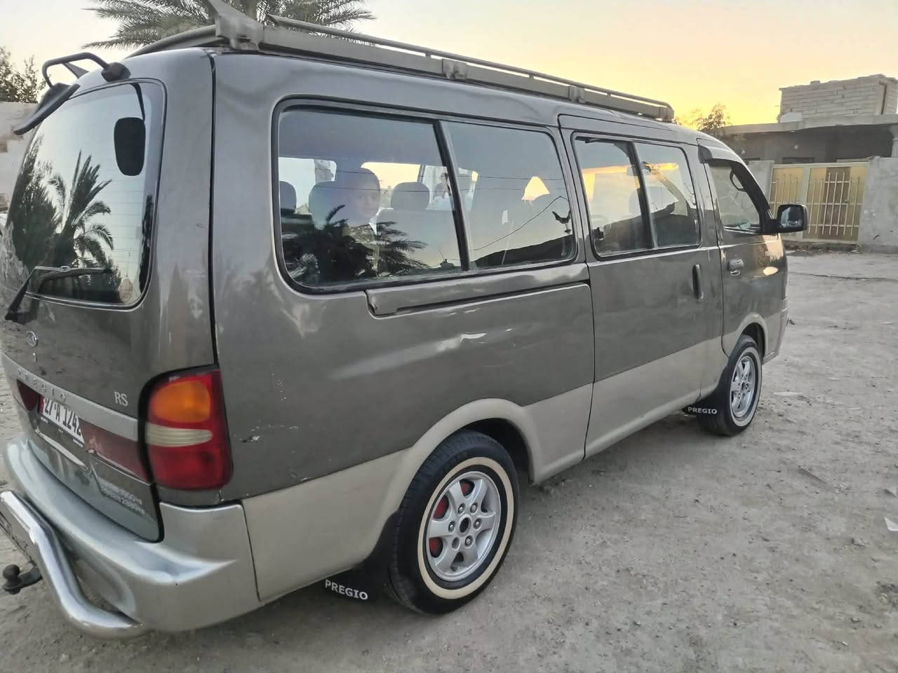 ​***********
ب 60 مستعجل عندي بناء ومطلوب لحد يكسر باالحلال 
السلام عليكم بريجو 2001 للبيع بسمي سنويه جديده بيها بس شبرين صبغ بالباب عكس السايق  محرك كير اكسن نظيفات دوشمه كاعيه  جديده شواصي مكفوله ما عدى الايمن مصلح  السعر 60 ورقه واتساب فقط ​***********
