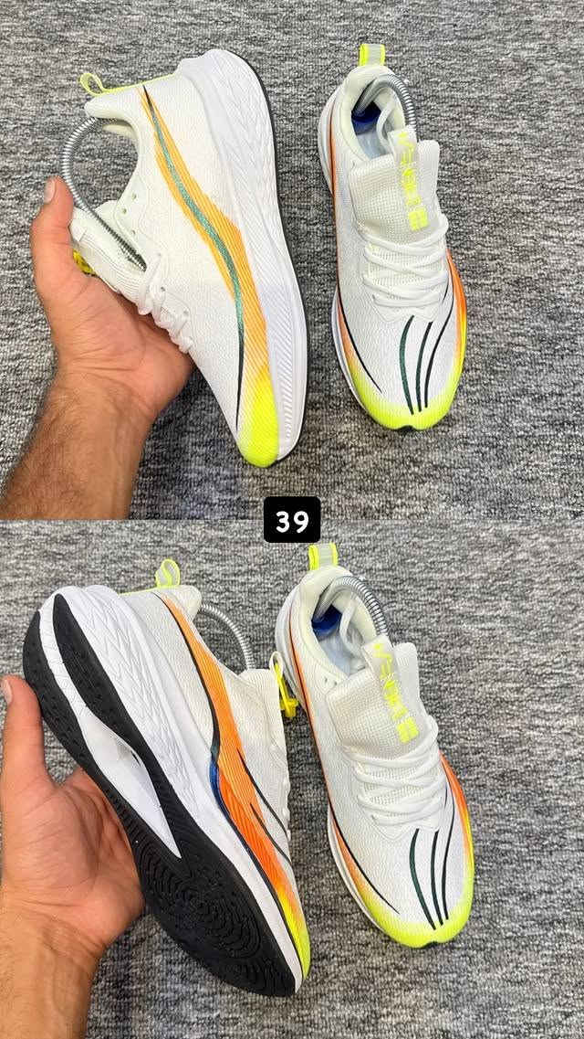 ترانشوز باله طبي تراندات عالميه
القياسات 39-40-41-42-43-44-45
توصيل لجميع المحافظات العراق 
العنوان البصره -قضاء المدينه -السوق

نص مكتوب في الصور:
- 41
- 42
- 39
- 43
- 40