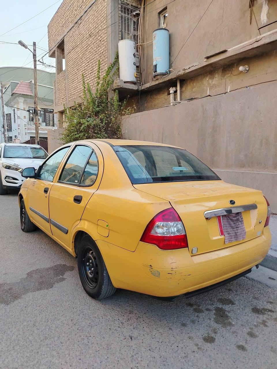 سلام عليكم طيبة مديل 2015 
تبريد بس كمبريسر . سيارة خير من اللة 
السعر 32 وبيها مجال 
رقم الهاتف ***********
