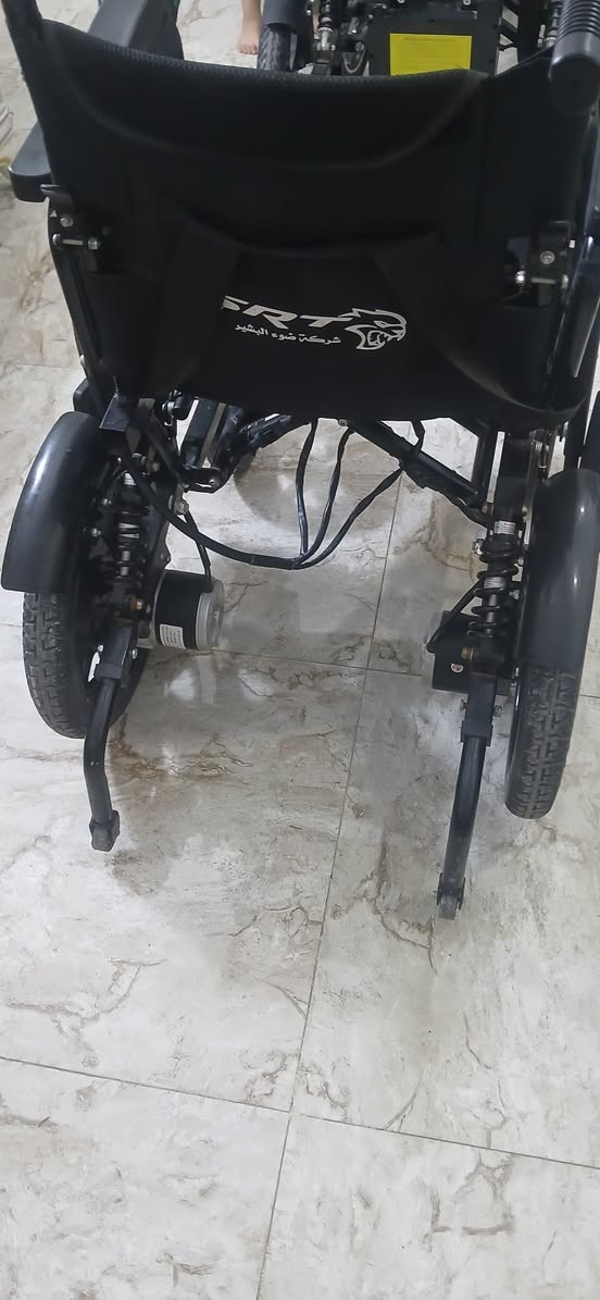 كراسي كهربائيه جديده يطبك وصير بالسياره سعره ٤٥٠للف الشراي يتصل بغداد ***********
