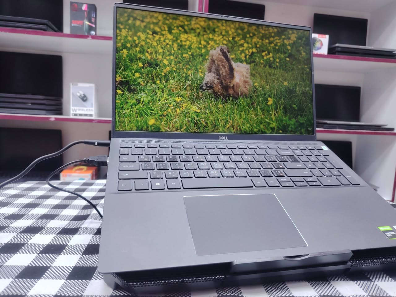 🔥 Dell Vostro 7500 – أداء قوي للألعاب، التصميم، والمونتاج
💻 المواصفات:

- Core i7 الجيل العاشر H
- RAM: 16GB DDR4
- SSD: 512GB M.2
- Intel UHD Graphics
- NVIDIA GeForce GTX 1650 Ti 4GB
- شاشة 15.6" FHD (1920×1080)

💰 السعر: 750,000 دينار فقط

📦 المتوفر: قطعتين فقط.

📍 العنوان: بغداد – الأمين الثانية – شارع النواب

📱 واتساب: ***********

🎥 📸 ما متأكد من حالة اللابتوب؟

لا تشيل هم، إنت حدد الجزء اللي تريد تشوفه، وإحنا نصوره إلك بدقة قبل الشراء.

✅ الشاشة
✅ الكيبورد
✅ المنافذ (USB / HDMI وغيرها)
✅ الهيكل والزوايا
✅ البطارية
✅ أي جزء آخر تطلبه

إنت حدد... وإحنا نصورلك. لضمان راحتك وشفافية كاملة قبل الشراء. 🤝
