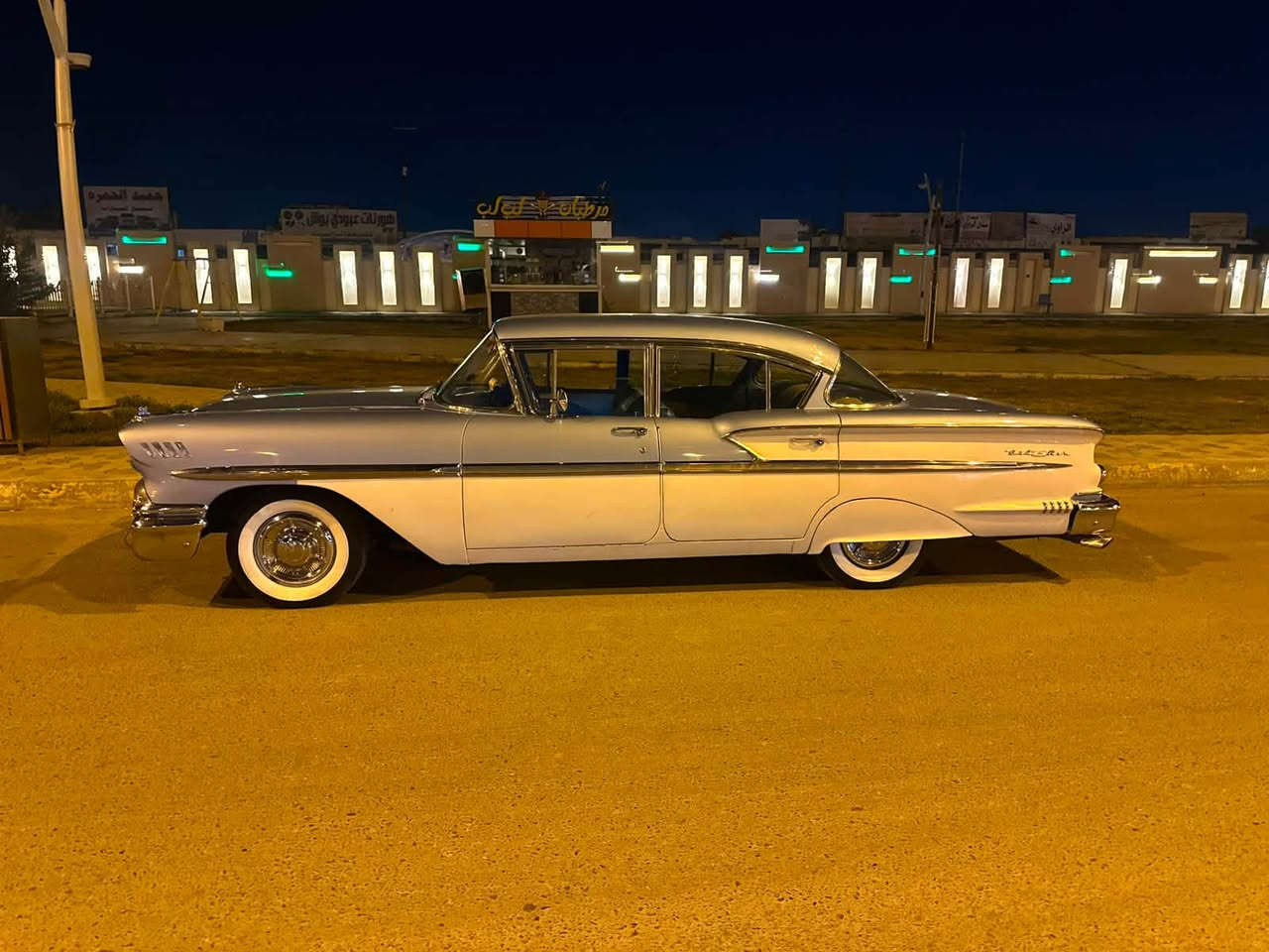 عشاق الانتيكات الكلاسك
كديلاك موديل 1958 مكينه اصليه تبريد سبلت على السويج كير مكينه جدد بالكارتون السياره مجهزه بالكامل سيارة بلادي كانت في المتحف الوحيدة في شرق الاوسط

التواصل ***********
