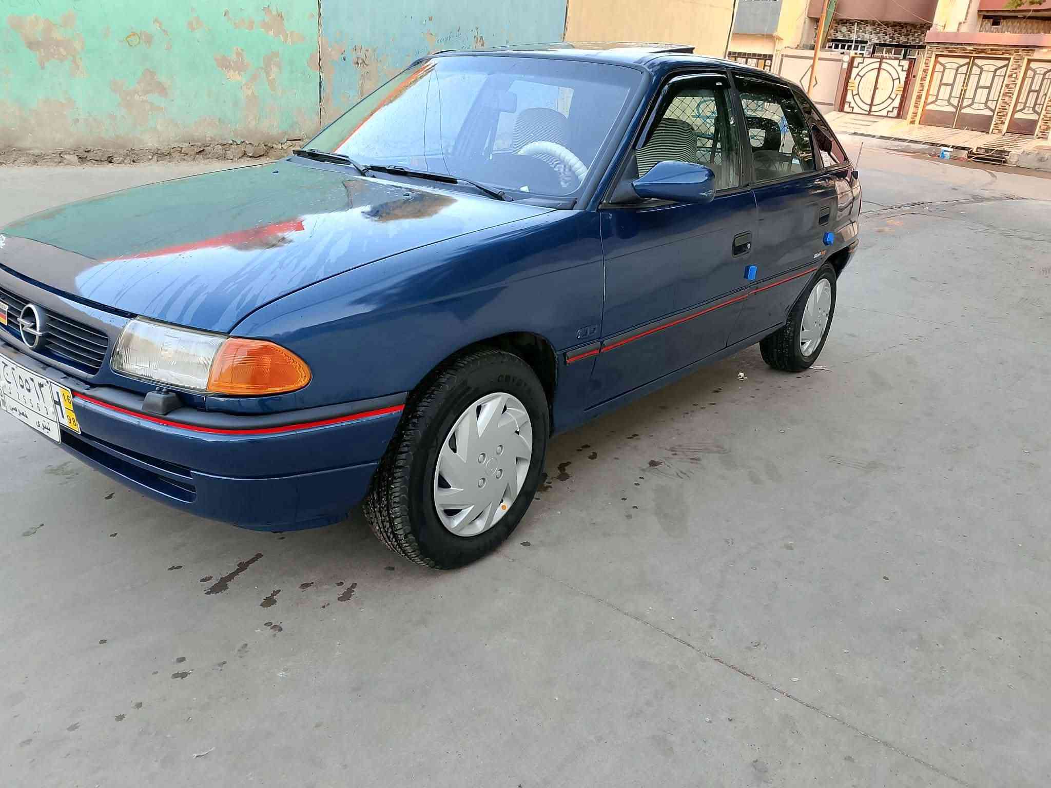 السلام عليكم 

استره موديل،1992

حجم 20 كاربون بنزين بيها 
سنوي عظم 2029

كير ومحرك شرط 

طخم أمامي وخلفي كلو جديد 

داخل اسود جديد كهربائيات كلها 

 شغال ستيرن بور  تنتا

 جامات كهرب 

 صبغ عام جمالي
استفسار 
***********
***********

نص مكتوب في الصور:
- ***********
- ***********