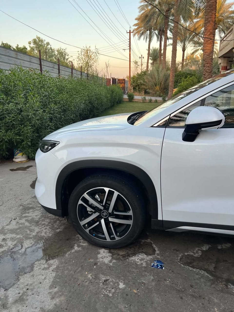 بي وايدي البيع نص فول صندوك كهرباي بطاريه 120 سيارة نضيفه تبريد قطعتين السعر خاص ***********

نص مكتوب في الصور:
- لايثين
- الاشين