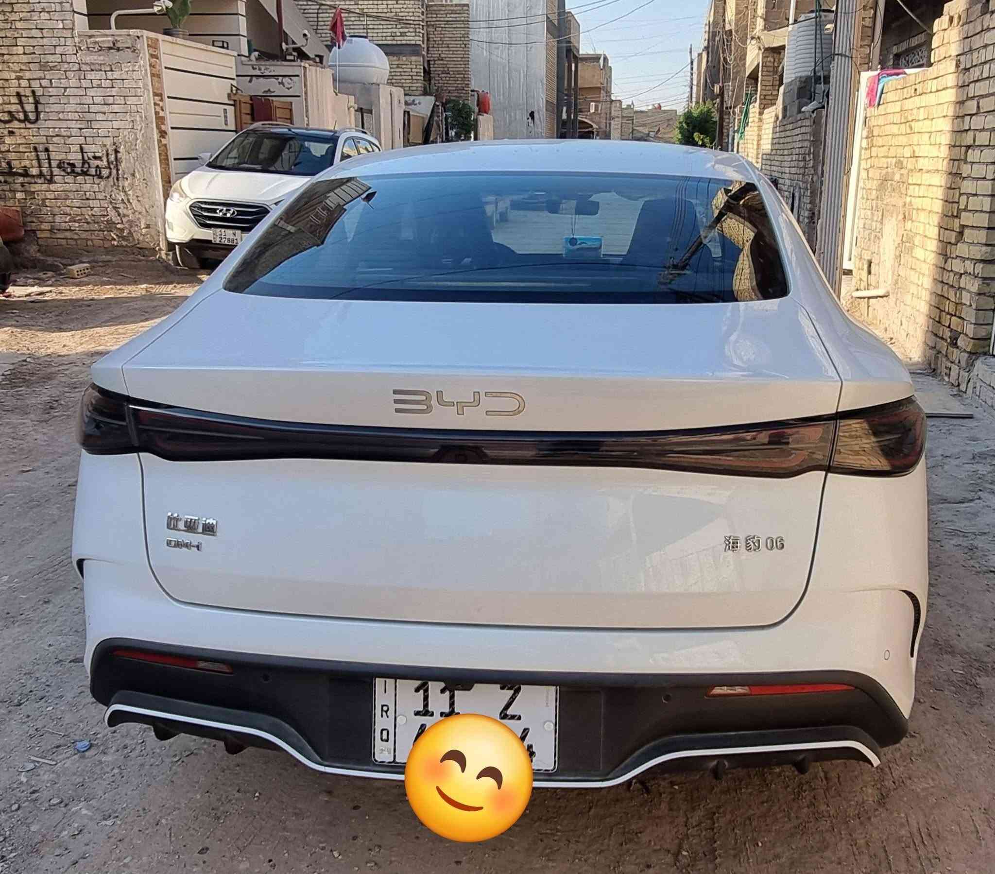 السلام عليكم
للبيع byd  سيل 06

مكفوله كفاله عامه  رقم بغداد  ماشيه 22 الف اللون ابيض داخل اسود السعر  24  مكان السياره بغداد للاستفسار الاتصال
***********
