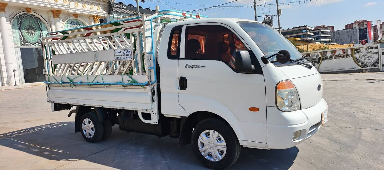 سەرەتا بەناوی خوا 
کیا بیلاد 2009
سعری68گەڵا 
3000سوپەر مەکینە ڕەش
5دووگەمە 
شاشە 
سەلە 
کوشن هیتەر 
کارەبای بەسراوە 
ناوبودی بەسراوە 
قەترە غای زینییە 
چەمچەی چەلال حەداد 
6تایەی لوک 
تایەی دووای کراوە بە13
لێنە خوڕاو خۆت دەستی یە کیت
کامل جایز 
***********
***********
