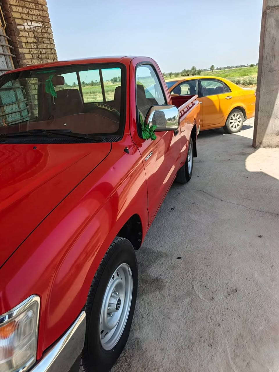 بيكم تيوتا 2001 زيرو السياره جديده بلاديه تجي تفحص ترايك للبصره ما بيه اي عيب ومكفوله من كلشي رقم بغداد اصفر التحويل عليك لان متوازي عله بيعته وسعر نهائي 75 ورقه رقم تلفوني    ***********  متواجد واتساب او اتصل عل رصيد وبخدمتكم
