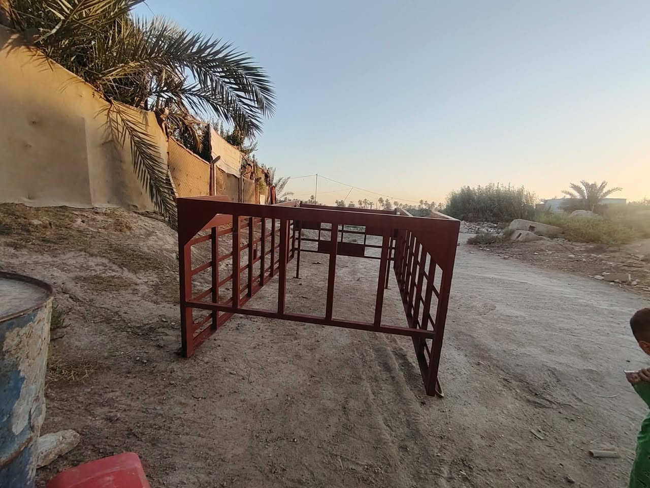 محجر فحل للبيع 
للاستفسار ***********
