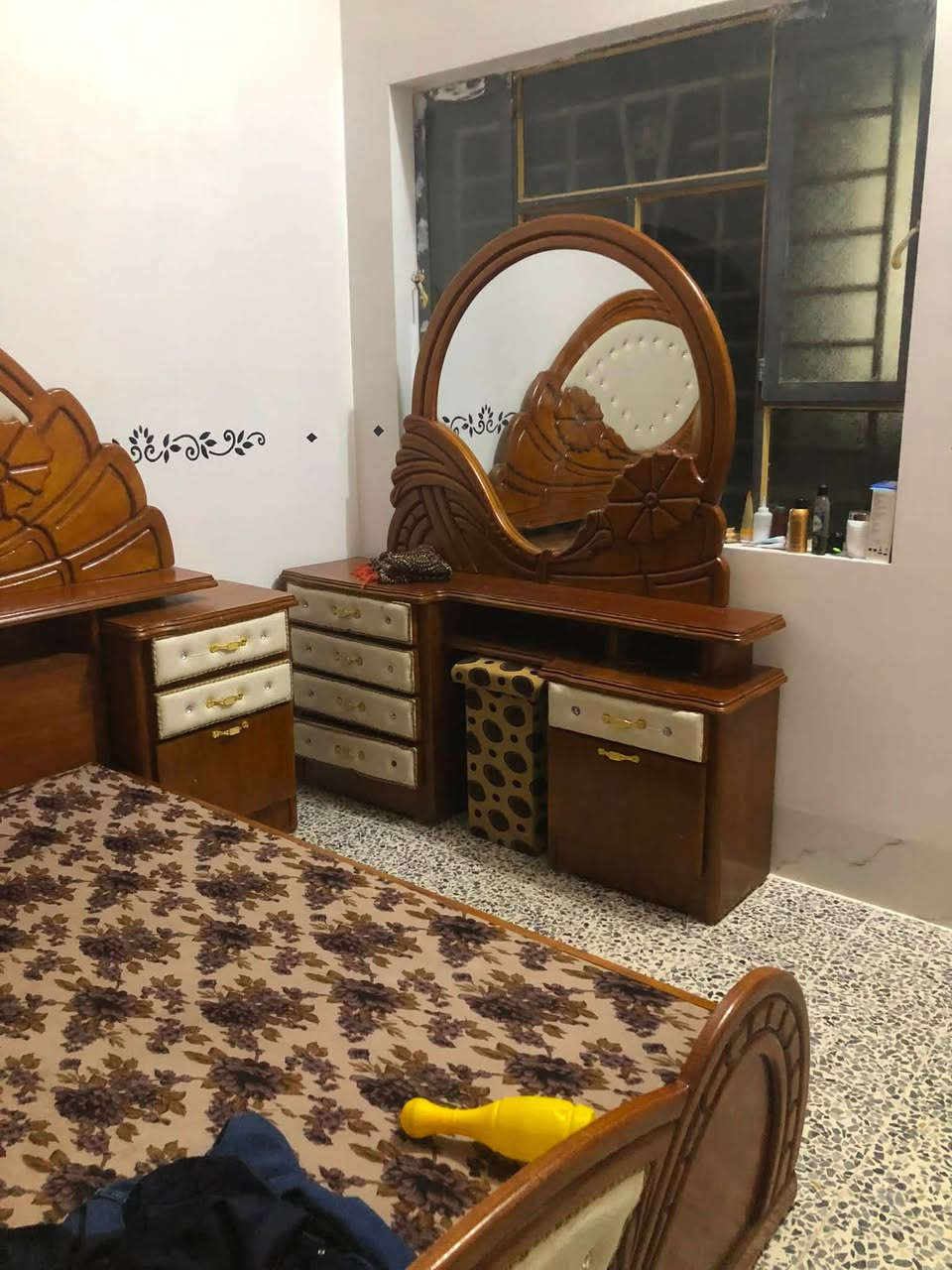 سعر الغرفه 800 بي مجال لل ستفسار *********** واتساب
