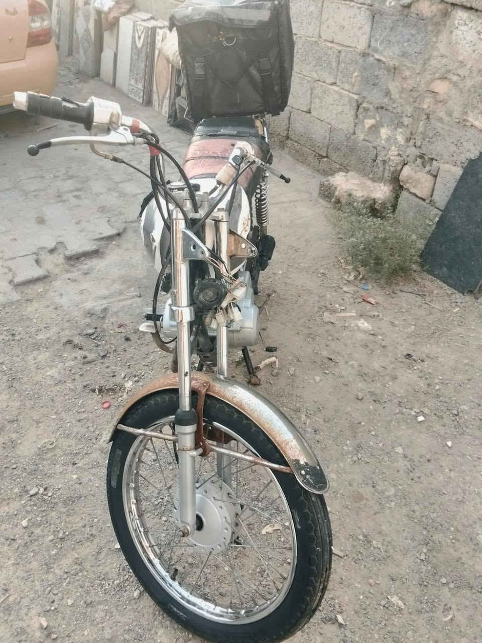 السلام عليكم
دراجه للبيع بدون أوراق ونقصه دبلات وليتات مكلفه بنشر
***********
