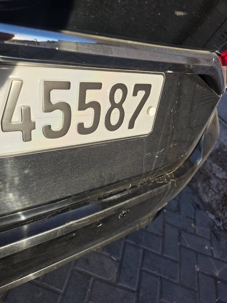 كورلا موديل 23 ساز بيه طخة خفيفة بالباب الخلفي والجاملغ مامصلح ماشية 83 انطخت عندي السعر 155بيها مجال قليل بغداد شارع المغرب الكسرة *********** بغداد, العراق
