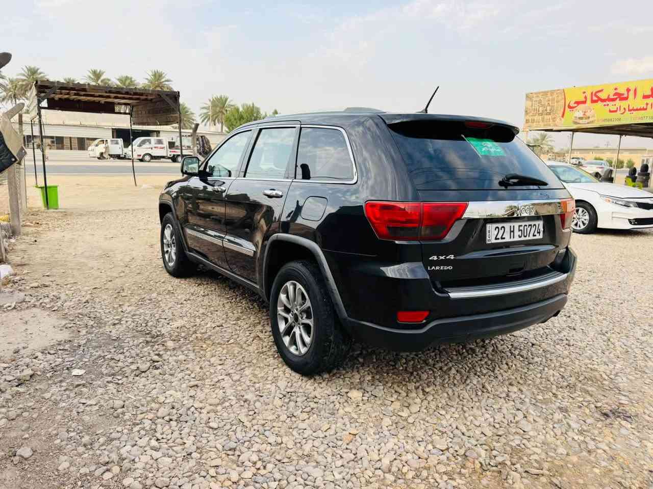 السلام عليكم
جيب شيروكي مواصفات لاريدو 4X4

موديل 2012 كلين تايتل فقط صبغ بداية البنيد بالعراق
اربيل هزة وسنوية جديدات تحويل او وكالة جاهز
مواصفاتها فتحة شاشة كامرة حساسات خلفية
زنون عالي ناصي بلاجكتور 
ادامة كاملة بلاكات جويتر ما ناقصة شي
تخم تاير جديد كلش
سيارة بدون مسج بدون جيك انجن بدون مشاكل
محرك كير كفالة 
تبريد منظومة جديدة كلها

السعر 152 وبيها مجال مكاني بابل 

***********
