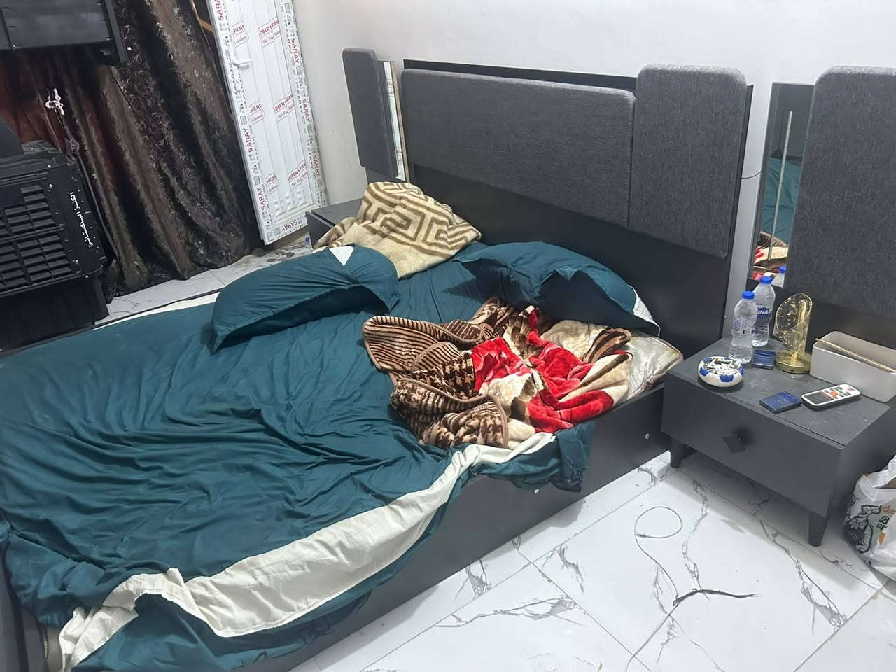 غرفه نوم تركيه ام النشره مستعمله شهرين مكان بلديات 400
*********** وتساب
