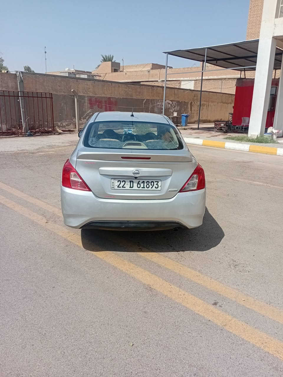 التفاصيل داخل المنشور

نص مكتوب في الصور:
- سلام عليكم
- نيسان سني 2018 رقم اربيل دولي سنوي وفحص وهزه جديد والسياره باسمي تحويل مباشر كير محرك صدر تخم تاير تبريد كله بشرط مكفوله من الضربه بيها طخه من جهه السايق بالجاملغ الامامي خفيفه بدون ضرر داخلي ومصبوغه حزام لغرض الشخوط التكم والقماره مكفولات ضربه وصبغ السعر 90 وبيها مجال حك الجيك والسياره ماشيه 158 لاستفسار
- ***********
- مكاني بغداد كريعات