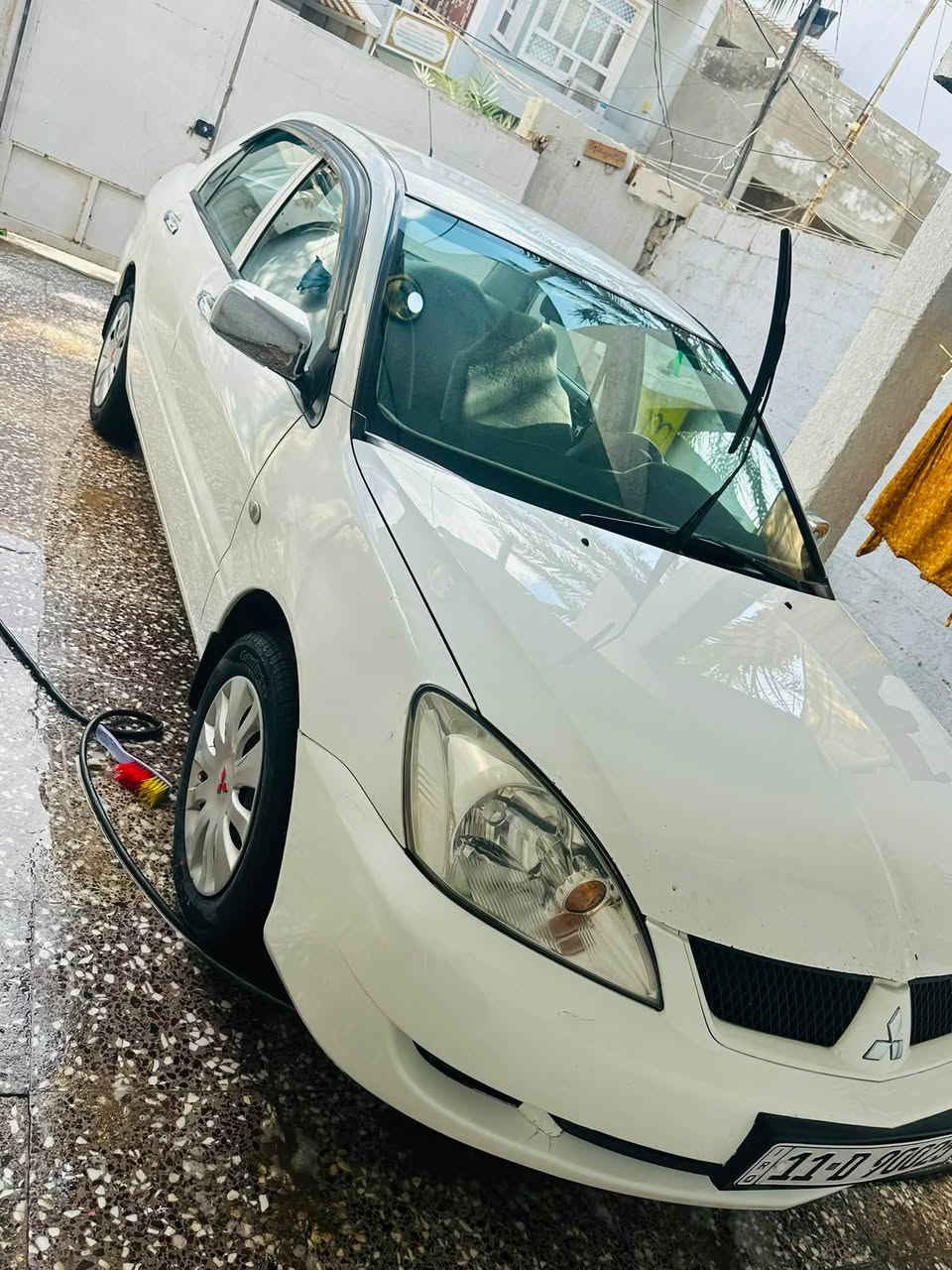 الانسر  
كفاله عامه 
رقم __ بغداد ب اسمي
مديل __٢٠١١
الموقع ديالى بعقوبه 
الهاتف : ***********

السعر 92$

فقط الهلال الچاملغ  وسونار موجود بل صور
المكينه بيه بخار  سياره ما تنقص واكو نضوح من جبنه 

السياره تبريد باتري بارحه شديته  تاير جديد وكهربائيات وكلشي شغل بيه مابيه اي نقص  احله من صوره جاهزه تجي وشوف بعينك
