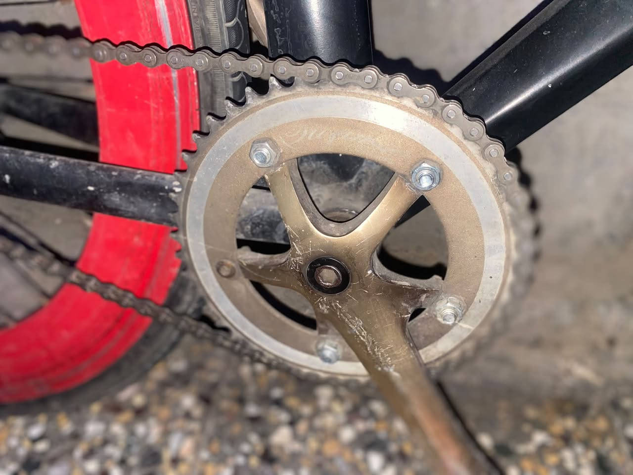 هذا بايسكل فيكسد للبيع الموصفات :-

-الصانعه مالته شركة Airbike يابانية و هذا 

الرقم التسلسلي مالته و تكدرون تكولون رقم 

الشاصي مالته S17032397 

-سرعه و رزانه بطريق

-ومضهر وشكل حلو و كشخه 

-القياس مالته حجم 28

-كلشي بي شغال ما بي اي عطل ما عده البريك الخلفي شغل بس يردله تبديل يده و البريك الأمامي شغال 

العنوان بغداد الدوره و اكو توصيل

والشراي يتصل على  هذا الرقم:-
***********
