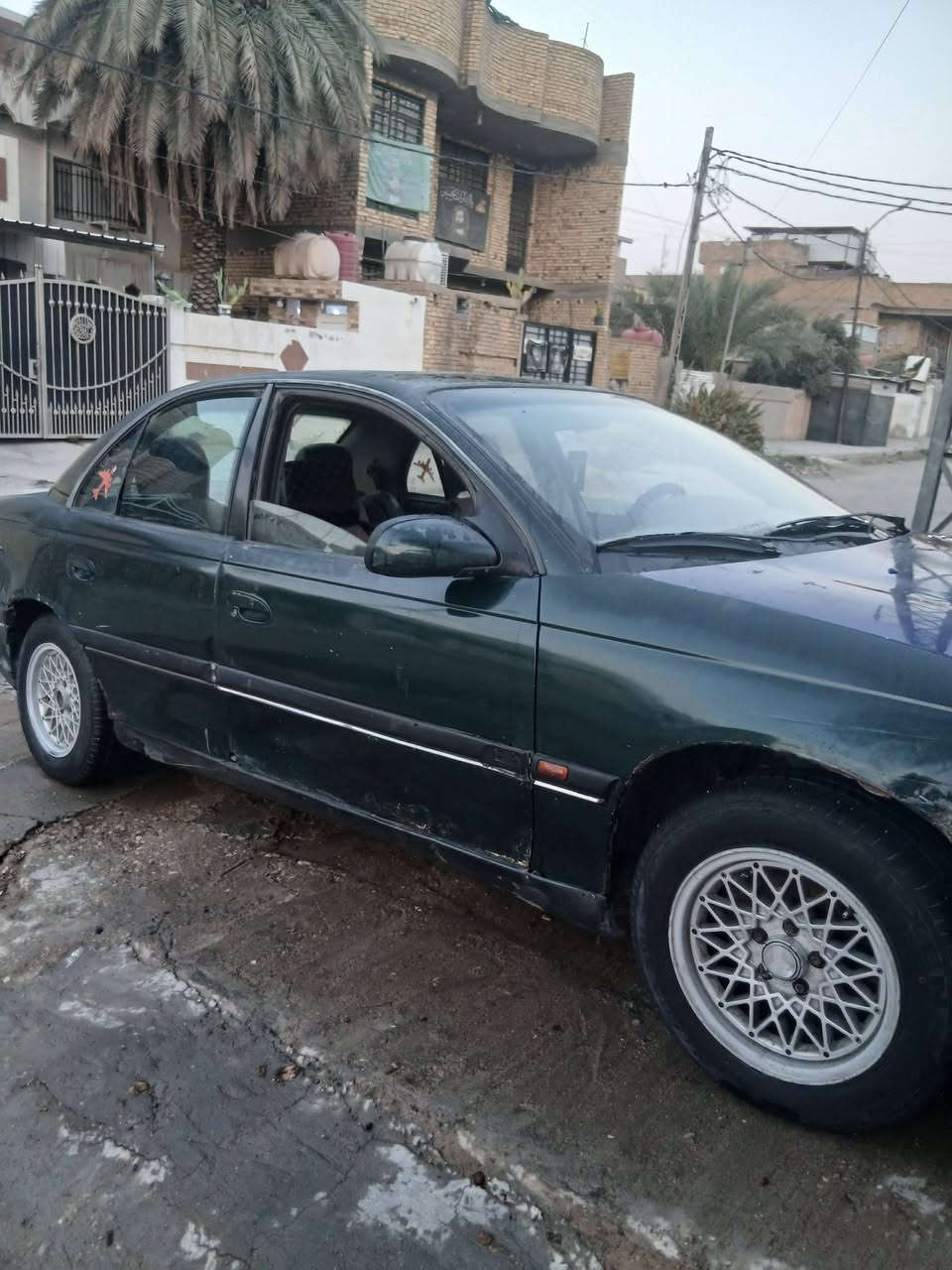 بزون موديل 94
مكينة وكير بطة 
صدر تخم تاير
كفالة
السعر 18
مكاني كوت
***********
