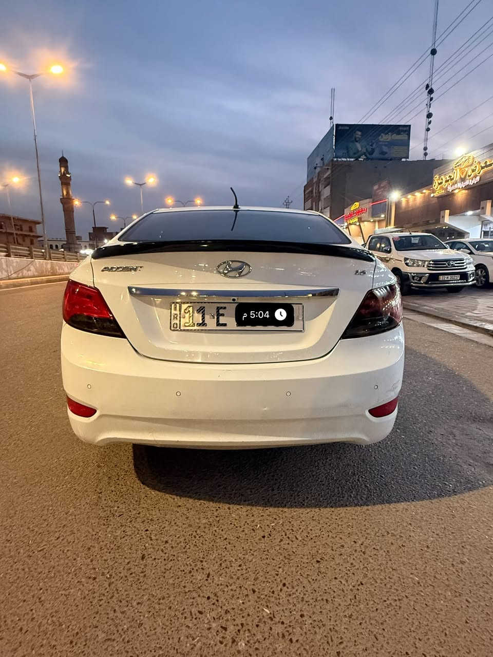 اكسنت ٢٠١٦ • ابيض • ماشية ١٠٨ الف