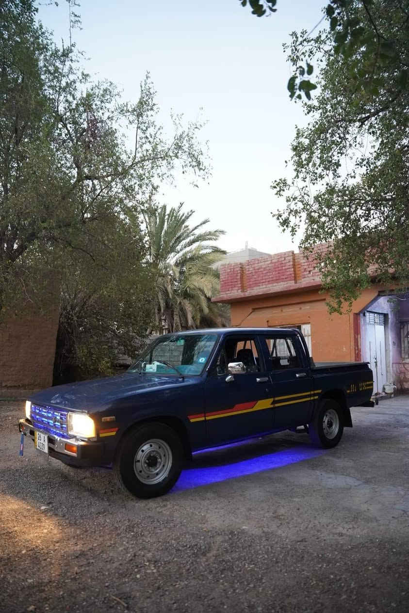السلام عليكم بيكم TOYOTA موديل 1983 

تدفئة تبريد سياره مكفوله عامه جديده صبغ جماليه  رقم صلاح الدين  اريد امراوس ويا بيكم مودل 93 وفوك 

استفسار ***********
