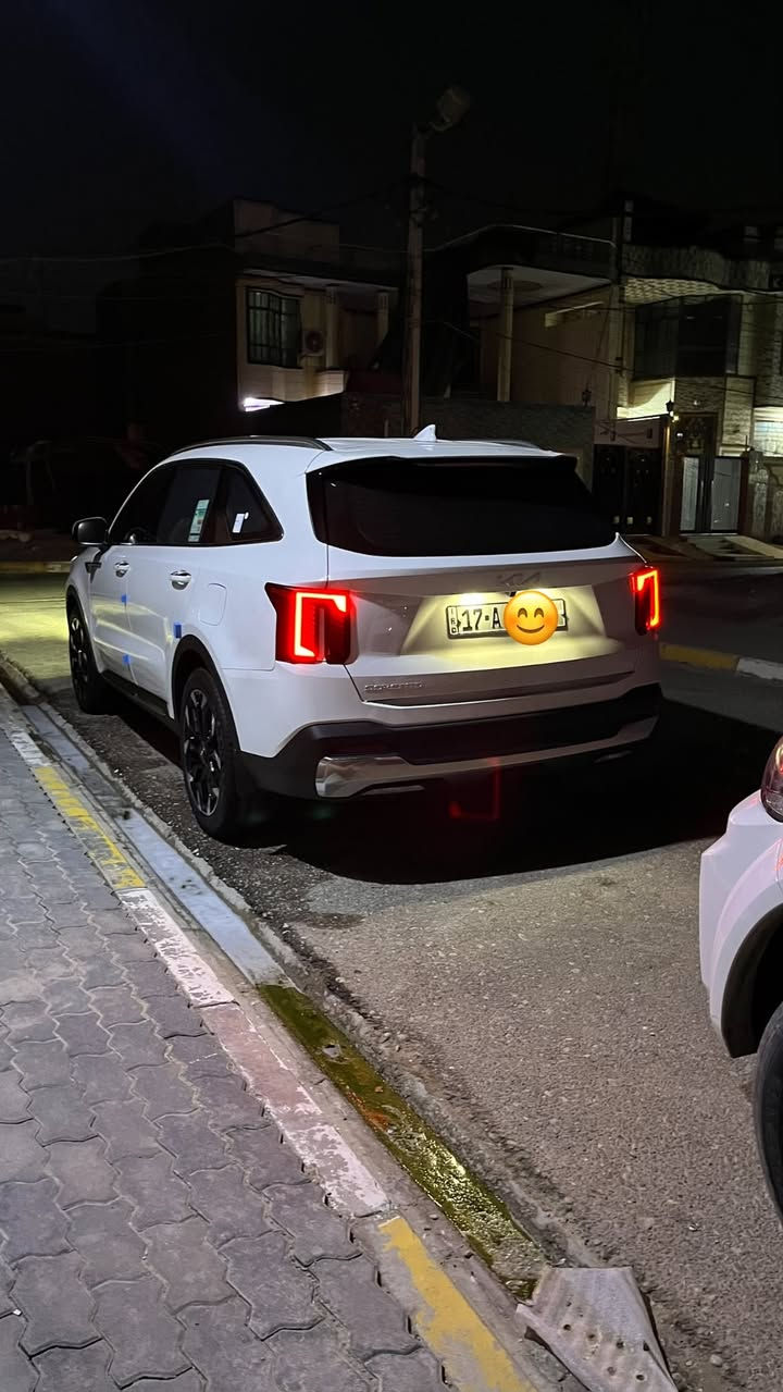 سورنتو • موديل ٢٥ • ٢٣ الف كم