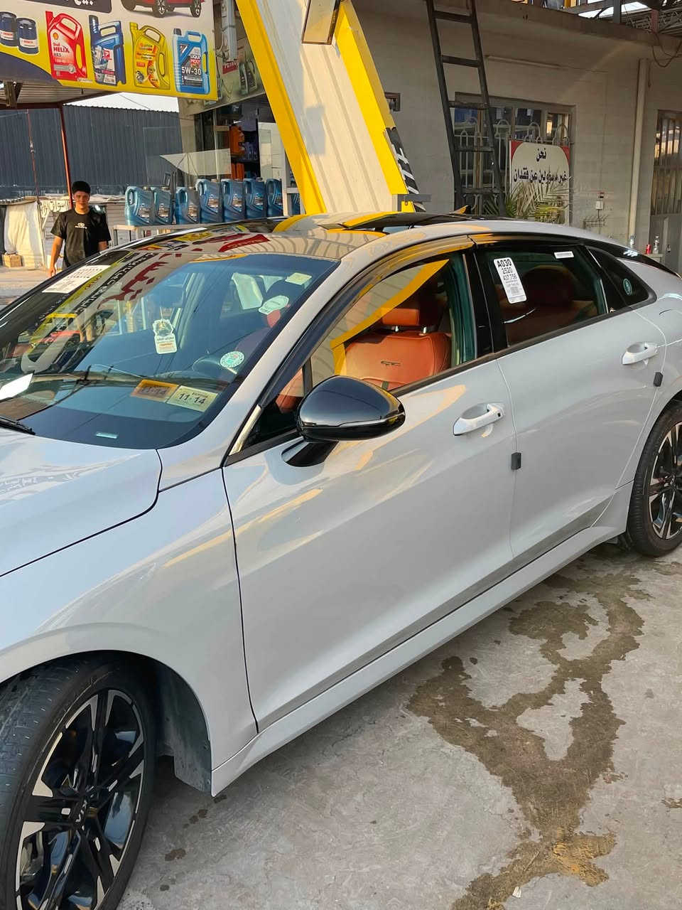 🚘🔥 للبيع KIA K5 GT-Line 2021 🔥🚘

✨ K5 GT-Line 1.6 Turbo — فول مواصفات 1/1

📅 الموديل: 2021
⚙️ المحرك: 1.6 Turbo
🏁 الفئة: GT-Line
🎨 اللون الخارجي: إسمنتي
🔴 الداخلية: أحمر
🛣️ العداد: 60,000 ميل
📍 الموقع: الموصل

⭐️ المواصفات:
• فول مواصفات 1/1
• GT-Line
• محرك 1.6 تيربو
• داخلية حمراء مميزة
• السيارة نظيفة وحالتها ممتازة

🔧 الضرر:
قطعة واحدة فقط — باب السائق تبديل.

💰 السعر: 175$

📞 للتواصل: خاص أو اتصال 
***********
