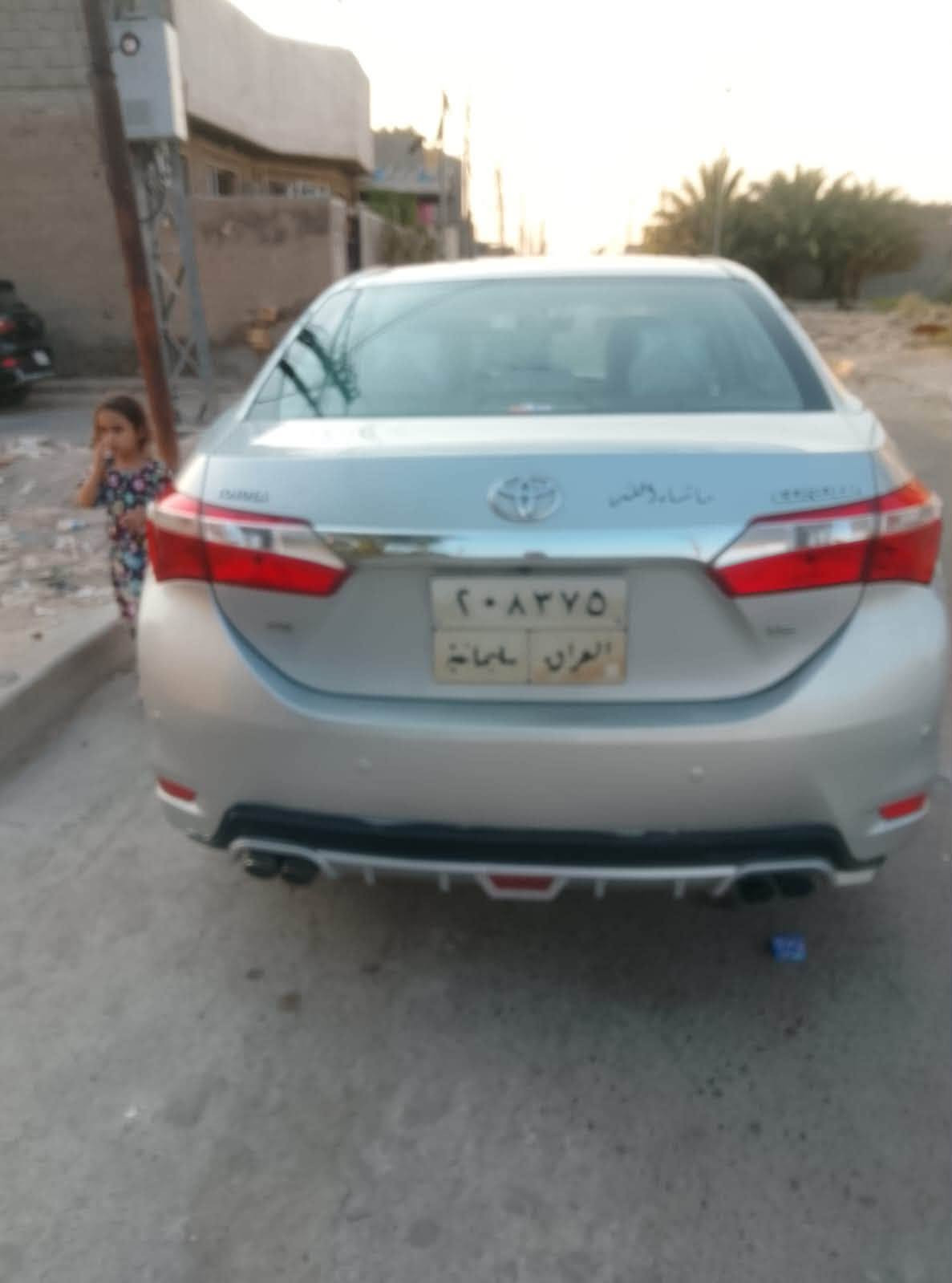 كورلا 2014  سعرها مناسب 100 ورقه وبيها مجال
خليجي الشركه العامه

رقم سليمانيه 

كير مكينة مكفولات 

بيها كم قطعه صبغ كلير 

سياره جاهزه من كلشي وما ناقصه شي 

  حداديه جديده سياره حلوه مناقصها شي  

العنوان:- بغداد  

رقم صاحب السياره     
***********
