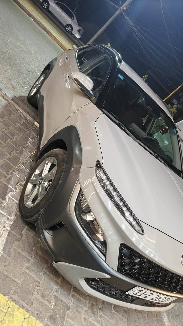 السلام عليكم
كونا 2023 وارد امريكي
.لون سمنتي
 .محرك2000 دوش
.ماشية 25 ألف كيلومتر(أخت الزيرو) 
 .كامره خلفيه
 .شاشه كبيرة لمس
 .ابل كار بلي
 .تحديد مسار 
 .نقطه عمياء
 .مساعد منحدرات
 .مانع انزلاق
 .اوتو ستوب
 .نضام سبورت وعادي
 .بصمه 
 .تشغيل عن بعد 
.محرك 2000 دوش 
 .لد نهاري 
 .تدفئه+ تبريد
 .دخول ذكي
 .اشاير بالمري
 .فول تحكم ستيرن
 .گير AT
 .سياره رقم بغداد انكليزي
سيارة بسمي تحويل مباشر
العنوان بغداد البلديات
السعر 115
الاتصال ‏‪***********
صور السونار بالمنشور
