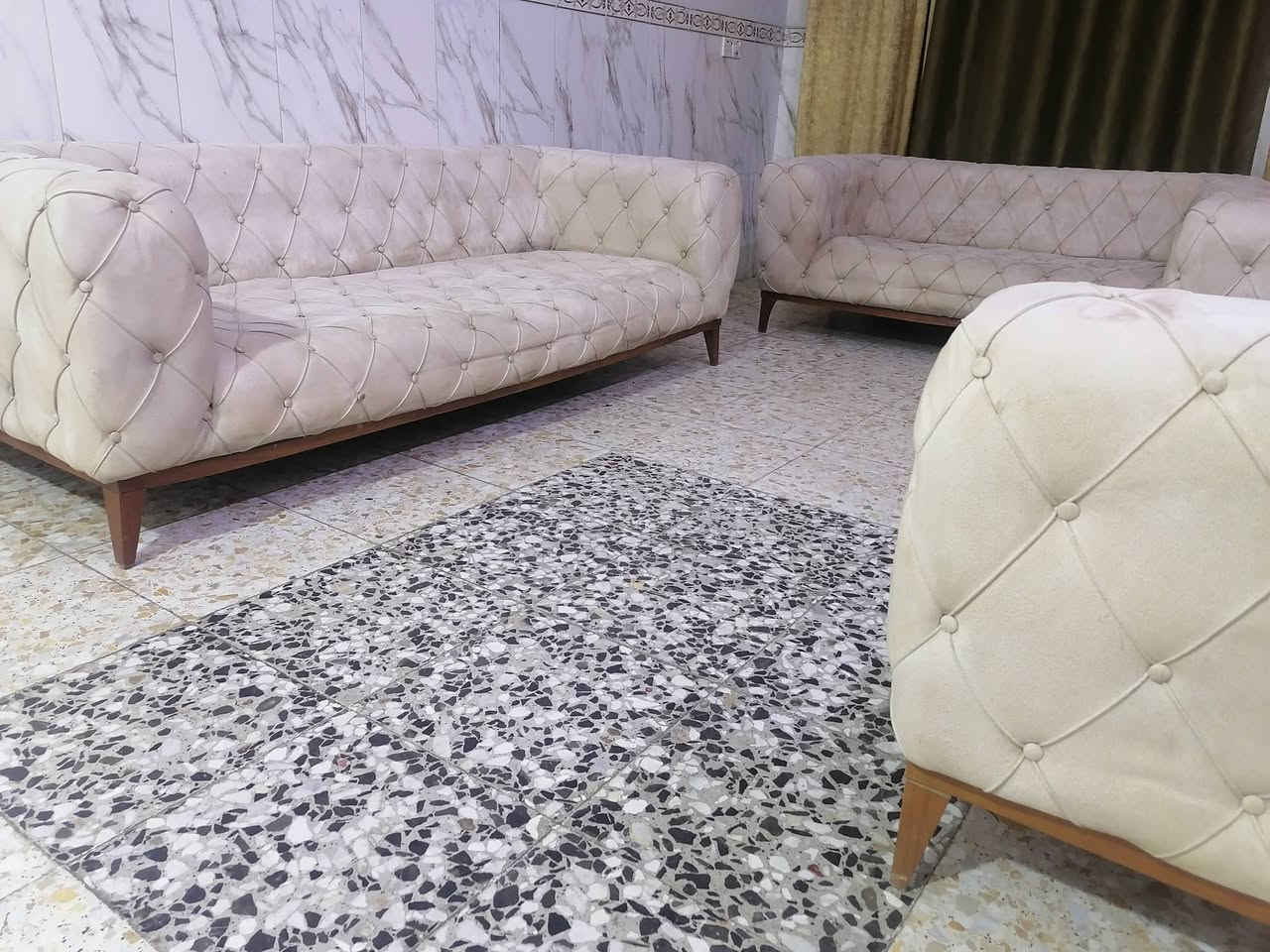 تخم تركي اسفنج طبي ماركه العالميه،
بل اصل ٨٥٠، رايدي ٤٥٠
*********** واتساب،  بغداد
يوجود توصيل
