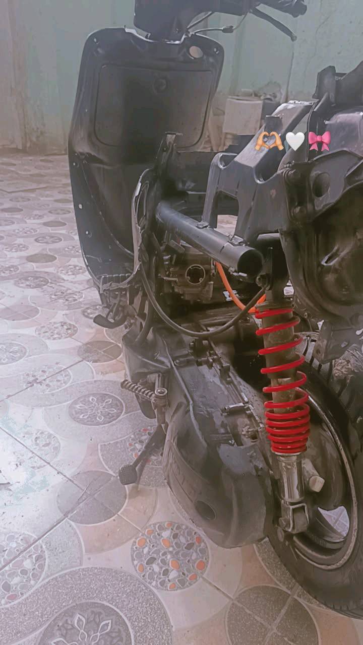 فراشه • باتري • مكينه